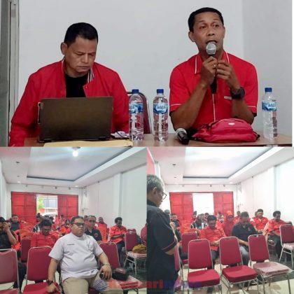Sekretaris DPD PDI Perjuangan Papua Barat Daya, Jo Kelwulan dan Kepala BSPND Fredy Marlisa (foto atas) dan peserta rapat konsolidasi (foto bawah)